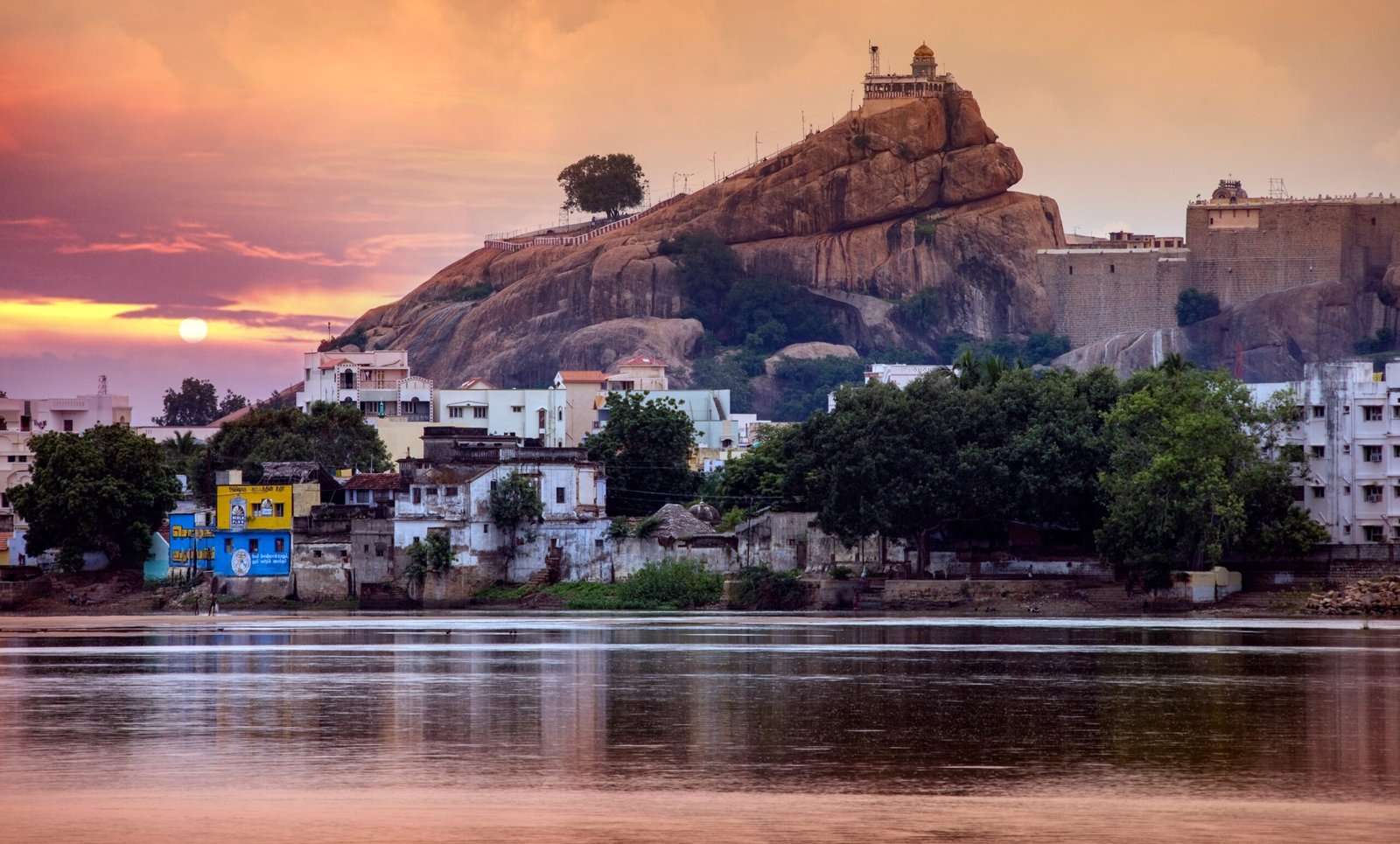 Best Tours and Travels in Hyderabad